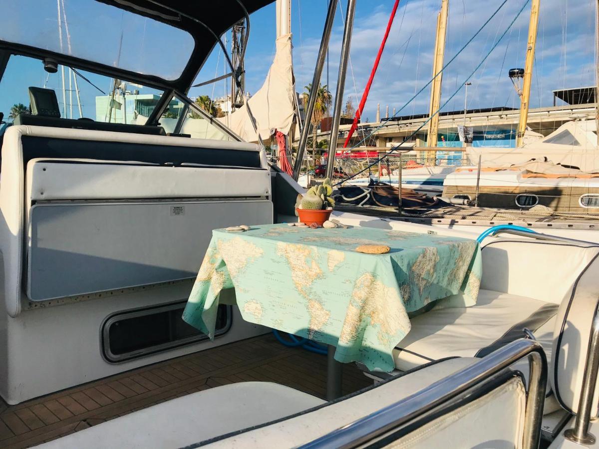 Yacht Experience Barcelona Hotel Sant Adrià de Besòs Kültér fotó
